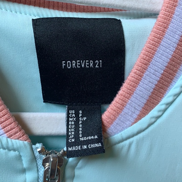 Women’s Forever 21 Blue and Pink Floral Jacket - Picture 10 of 12